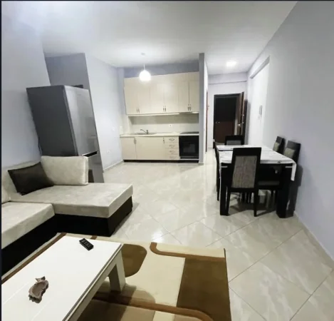 Tirane, jepet me qera apartament 2+1 Kati 2, 87 m² 550 € (liqeni i thate)