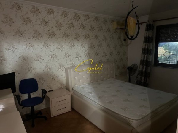 Tirane, jepet me qera apartament 1+1 Kati 5, 55 m² 400 € (OXHAKU)