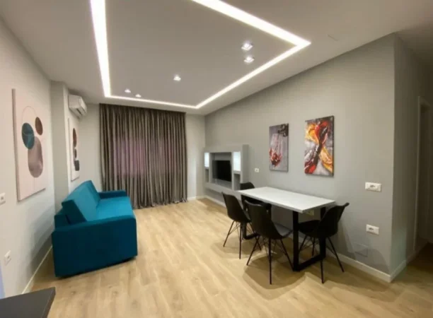 Tirane, jepet me qera apartament 2+1+Aneks+Ballkon Kati 2, 600 € (inxhinieria e ndertimit , rruga muhamet gjollesha)