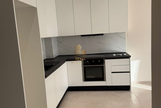 Tirane, jepet me qera apartament 1+1 Kati 3, 65 m² 500 € (Rruga 5 Maji)