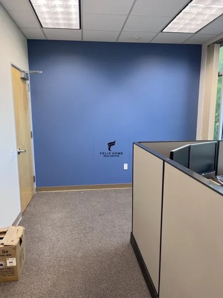 Tirane, jepet me qera zyre Kati 1, 50 m² 750 € (SHESHI WILLSON)