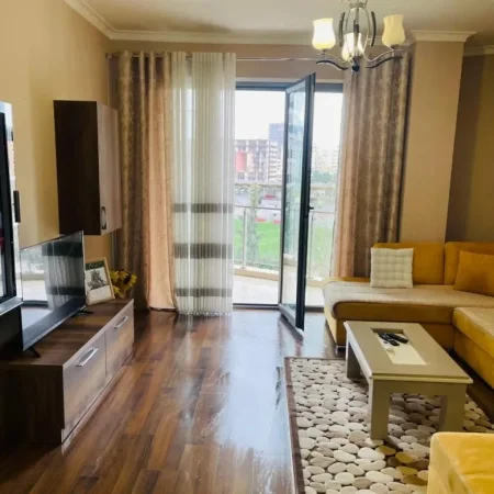 Tirane, jepet me qera apartament 2+1 Kati 4, 95 m² 850 € (Rruga e Kosovareve)
