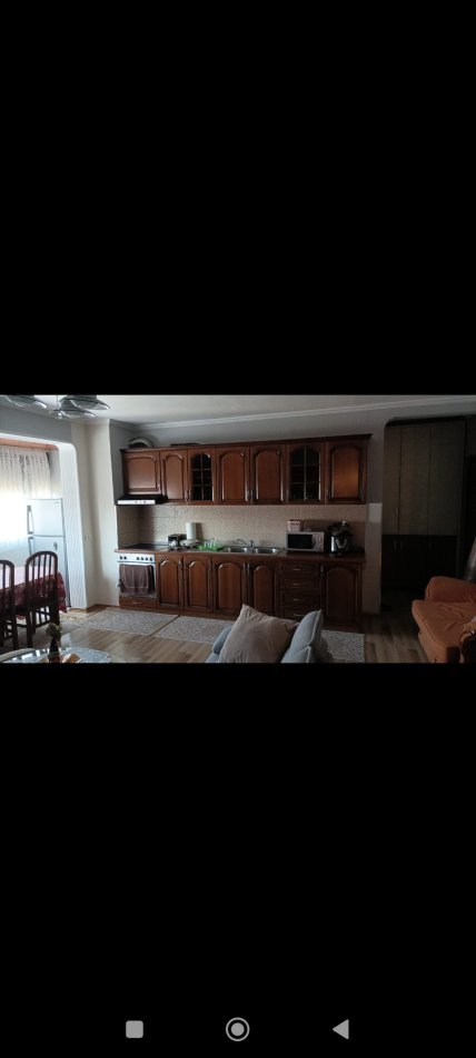 Tirane, jepet me qera apartament 2+1+Aneks+Ballkon Kati 7, 75 m² 600 € (ISH fusha aviacionit)