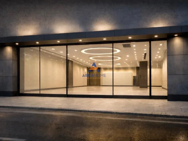 Tirane, jepet me qera ambjent biznesi Kati 0, 350 m² 7.500 € 