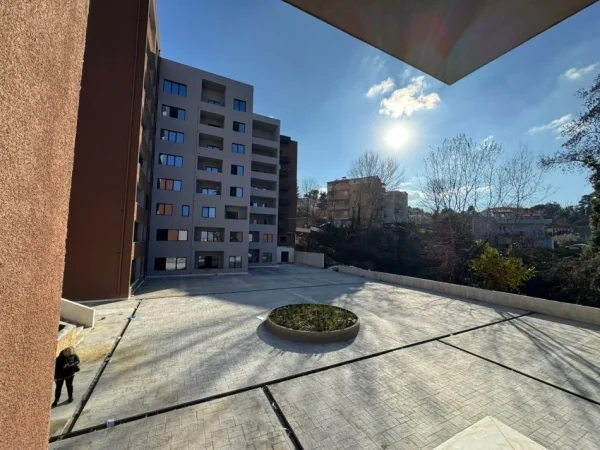 Tirane, shitet apartament 2+1 , 112 m² 191.250 € (Rr Elbasanit)
