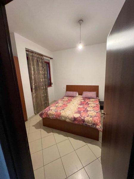 Tirane, jepet me qera apartament 1+1 Kati 6, 70 m² 370 € (Casa Italia)