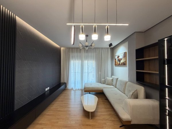 Tirane, jepet me qera apartament 2+1 Kati 3, 90 m² 1.100 € (9-Kateshet)