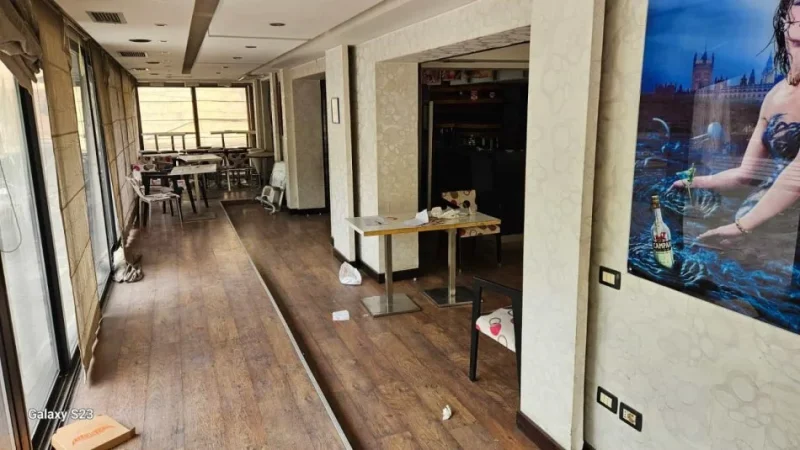 Tirane, jepet me qera lokal Kati 2, 200 m² 1.000 € (sheshi willson)