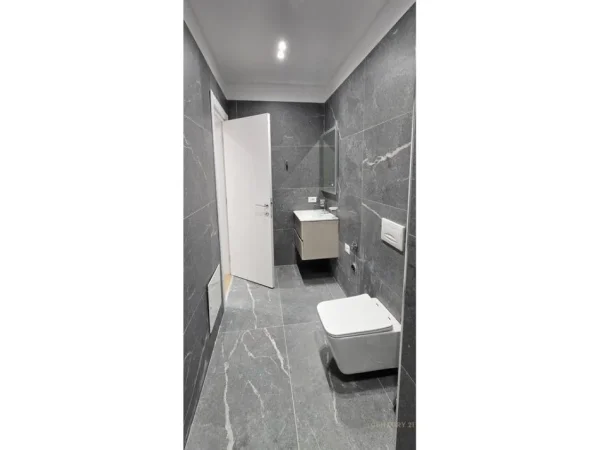 Tirane, shitet apartament 1+1 Kati 1, 76 m² 137.000 € (Kodra e Diellit)