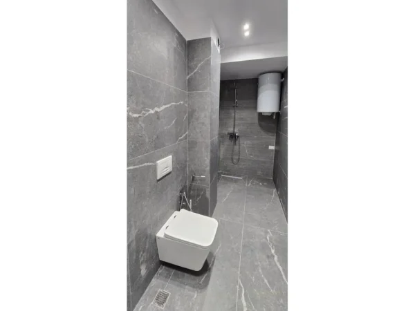 Tirane, shitet apartament 1+1 Kati 1, 76 m² 137.000 € (Kodra e Diellit)