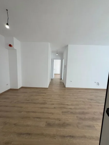 Tirane, shitet apartament 2+1+Aneks+Ballkon Kati 2, 113 m² 191.200 € 