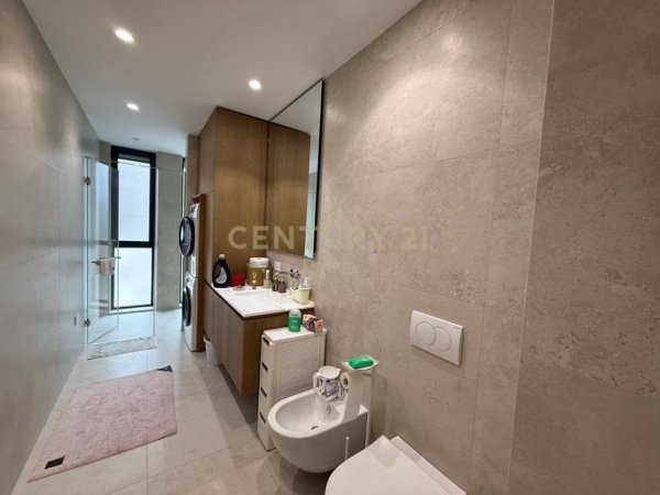 Tirane, shitet apartament 2+1 Kati 2, 124 m² 349.000 € (Liqeni i Thate,Prane Vet Hospital) !!!!!!!!!!!