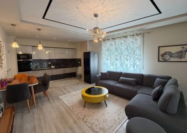 Tirane, jepet me qera apartament 2+1 , 90 m² 1.100 € 