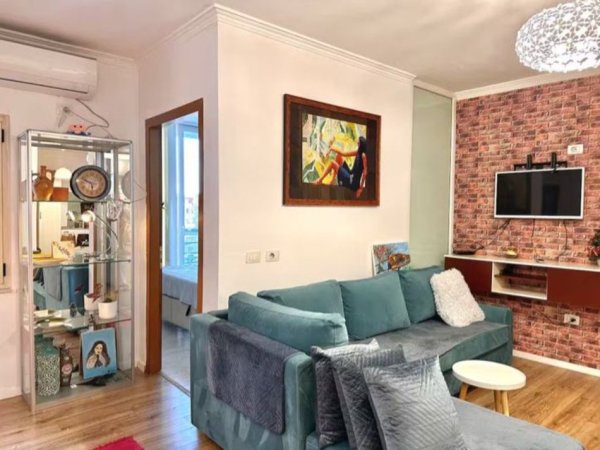 Tirane, shitet apartament 2+1 Kati 5, 71 m² 176.000 € (Zogu i Zi)