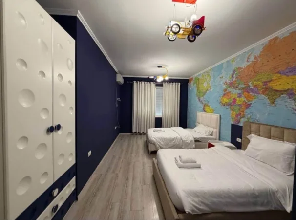Tirane, jepet me qera apartament 2+1+Ballkon Kati 6, 100 m² 1.100 € (Komuna e Parisit)