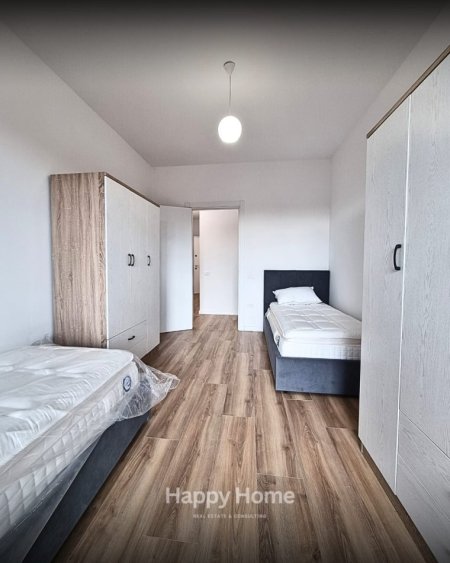 Tirane, jepet me qera apartament 2+1+Ballkon , 750 € 