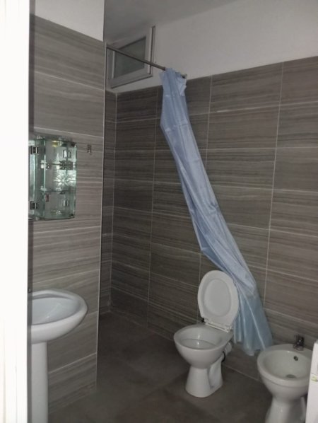 Tirane, jepet me qera 2+1+Aneks+Ballkon Kati 4, 101 m² 500 € (Rruga dervish luzha)