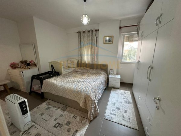 Tirane, shitet apartament Kati 0, 92 m² 140.000 €