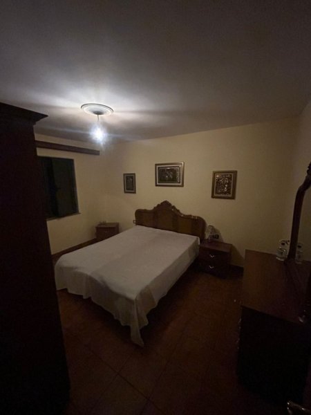 Tirane, jepet me qera apartament 2+1 Kati 5, 85 m² 700 € (Tek ish-Adidas, Myslym Shyri, Tirane.)