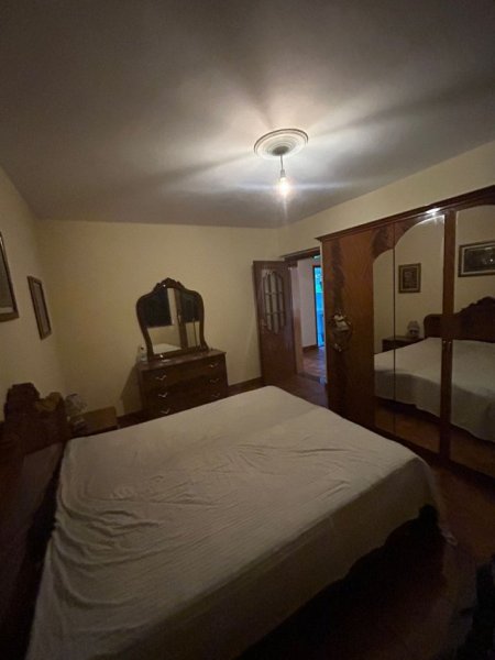 Tirane, jepet me qera apartament 2+1 Kati 5, 85 m² 700 € (Tek ish-Adidas, Myslym Shyri, Tirane.)