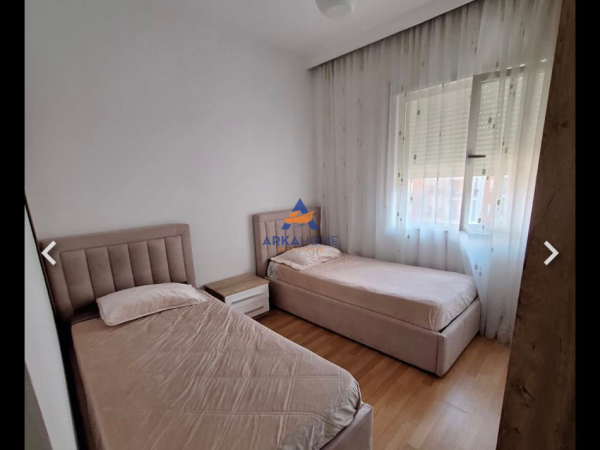 Tirane, shitet apartament 2+1+Ballkon Kati 3, 92 m² 187.304 € 
