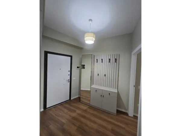 Tirane, jepet me qera apartament 1+1 Kati 9, 60 m² 600 € 