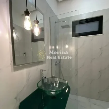 Tirane, jepet me qera apartament 2+1 Kati 7, 100 m² 700 € (Rruga e Kavajes)