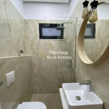 Tirane, jepet me qera apartament 2+1 Kati 7, 100 m² 700 € (Rruga e Kavajes)