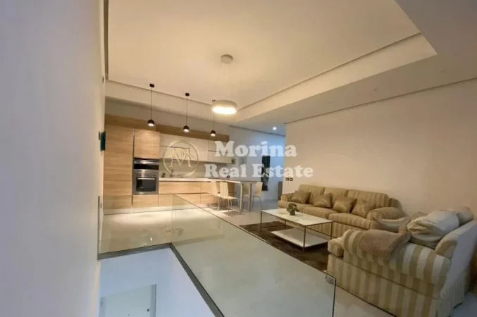 Tirane, jepet me qera apartament 2+1 Kati 7, 100 m² 700 € (Rruga e Kavajes)