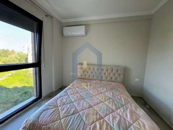 Tirane, jap me qera apartament 2+1+Ballkon Kati 4, 120 m² 700 € (Apartament 2+1 me qira tek “Kopshti Botanik”)