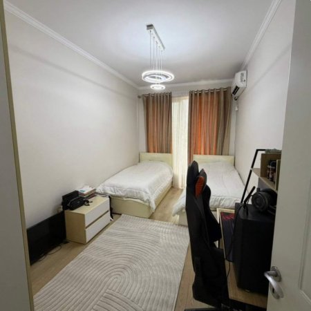 Tirane, jepet me qera apartament 2+1 Kati 5, 82 m² 135.000 € 