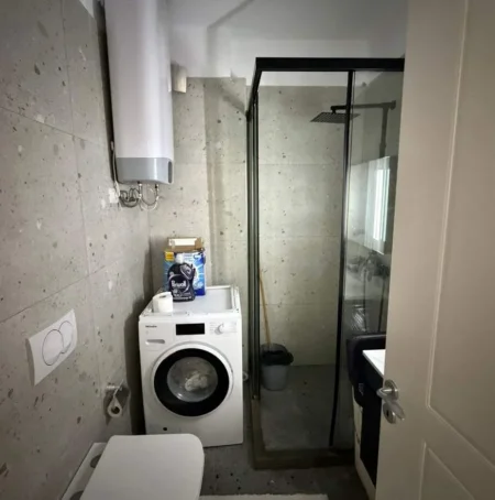 Tirane, jepet me qera apartament 2+1 Kati 5, 82 m² 135.000 € 