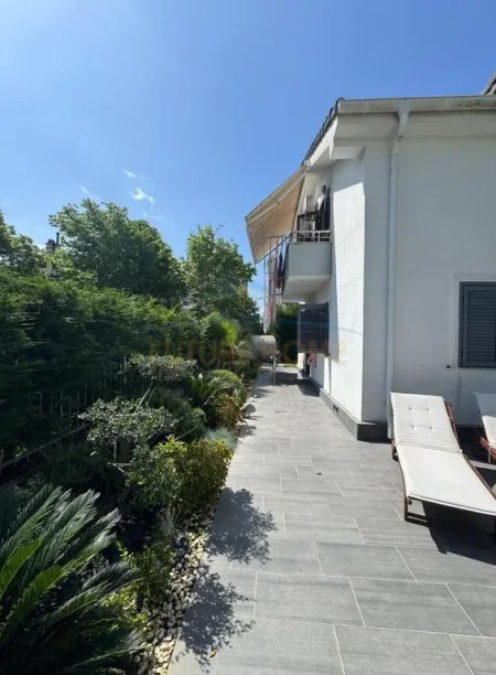 Golem, shitet Vile 2 Katshe Kati 2, 404 m² 425.000 € 