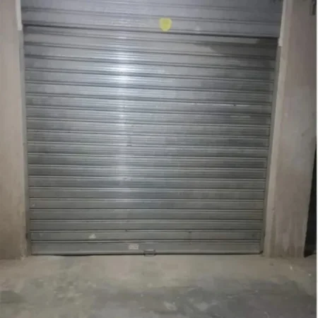 Tirane, jepet me qera garazh | post parkimi Kati -1, 50 m² 200 € (Astir)