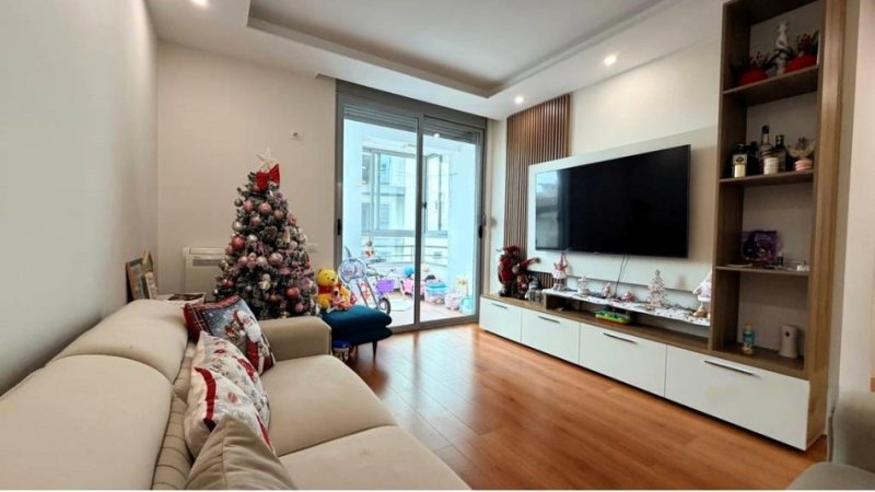 Tirane, jepet me qera apartament 2+1 Kati 5, 106 m² 800 € (liqeni i thate)