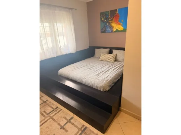 Tirane, shitet apartament 2+1 Kati 4, 88 m² 123.000 € (fresku)