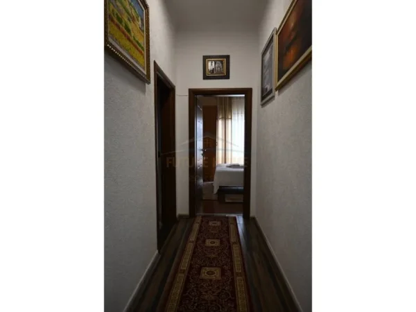 Tirane, jepet me qera hotel Kati 0, 1.800 m² 9.000 € (Mullet)