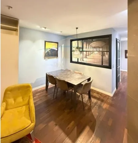 Tirane, shitet apartament 2+1 Kati 1, 101 m² 285.000 € (Rruga e dibres)