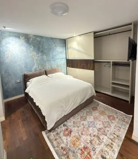 Tirane, shitet apartament 2+1 Kati 1, 101 m² 285.000 € (Rruga e dibres)