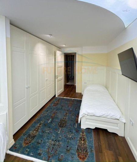 Tirane, shitet apartament 2+1 Kati 1, 101 m² 285.000 € (Rruga e dibres)