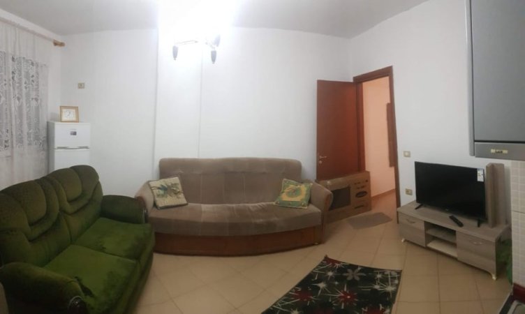 Tirane, jepet me qera apartament 1+1+Ballkon Kati 6, 60 m² 400 € (YZBERISHT)