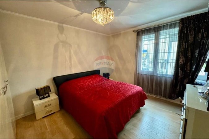 Tirane, jepet me qera apartament 2+1+Aneks+Ballkon Kati 6, 130 m² 2.200 € (RRuga e Kosovareve)