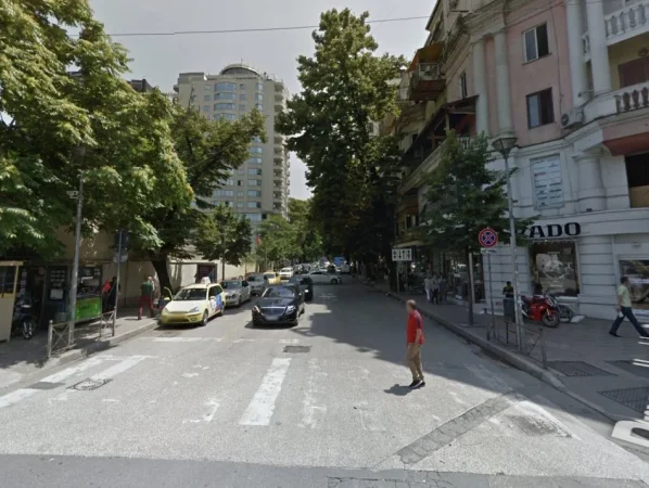 Tirane, shitet ambjent biznesi Kati -1, 41 m² 300.000 € (Blloku)