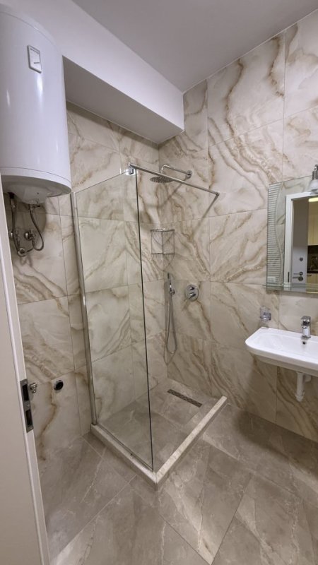 Tirane, jepet me qera nga Pronari, pa-komision apartament 1+1+Ballkon Kati 4, 68 m² 330 € (Rr Pasho Hysa)