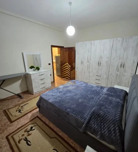 Tirane, jepet me qera apartament 1+1 Kati 1, 60 m² 400 € (Jordan Misja)