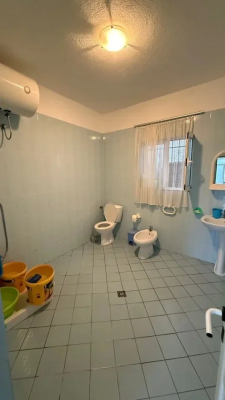 Shitje, Vilë 2 Katëshe, 3+1, Fresku, Tiranë - 240,000€ | 240 m²