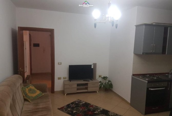 Tirane, jepet me qera apartament 1+1 Kati 6, 65 m² 420 € (Rruga Besim Alla)