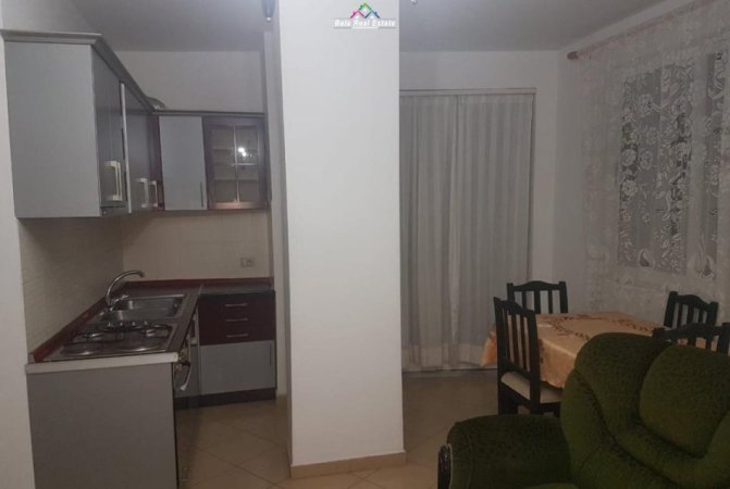 Tirane, jepet me qera apartament 1+1 Kati 6, 65 m² 420 € (Rruga Besim Alla)