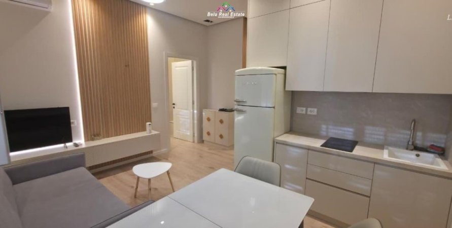 Tirane, jepet me qera apartament 1+1 Kati 1, 55 m² 670 € (Rruga Dibres)
