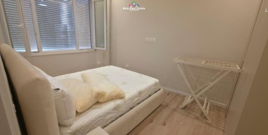 Tirane, jepet me qera apartament 1+1 Kati 1, 55 m² 670 € (Rruga Dibres)